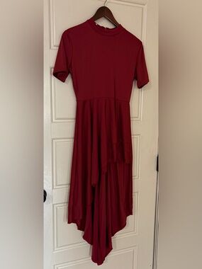 Women's High-Low Short Sleeve Dress - Burgundy